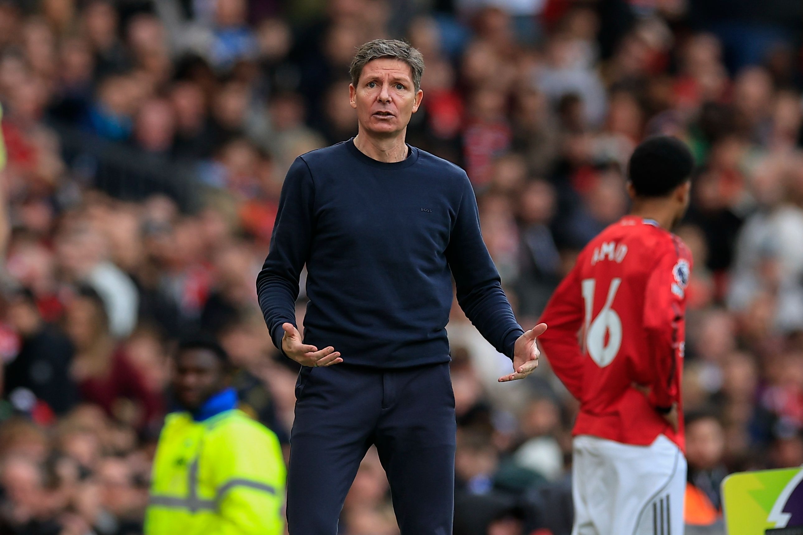 半岛体育官网-太阳报：水晶宫主帅格拉斯纳开车超速，被禁驾六个月